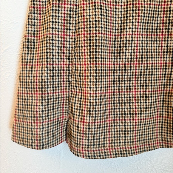 Brandy Melville Mini Skirt - Picture 3 of 5